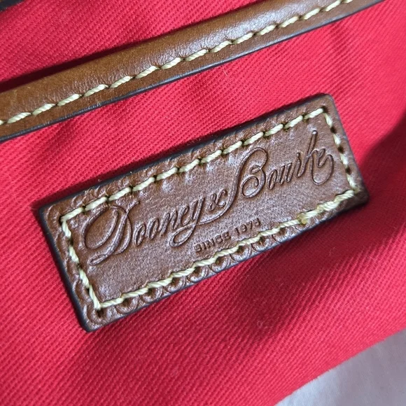 Beautiful Dooney & Bourke Crossbody - Picture 14 of 17
